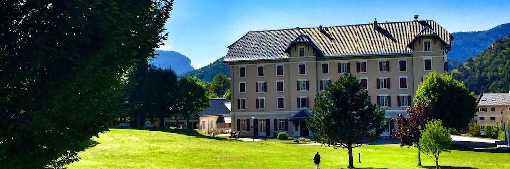 Best Western Grand Hotel De Paris & Spa Villard-de-Lans Exterior photo
